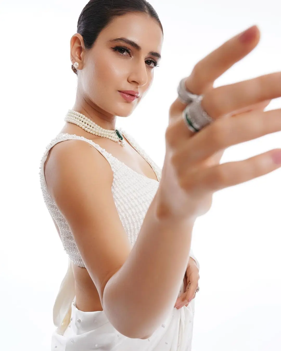 Fatima Sana Shaikh Stills in White Designer Saree Sleeveless Blouse